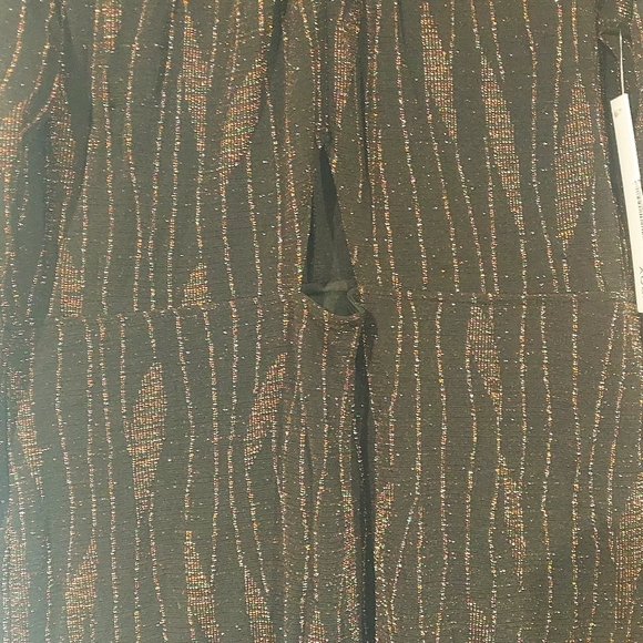 Aqua Womens Black Cutou Long Metallic Cocktail and Party Dress NWT XL size 16 - Picture 2 of 5